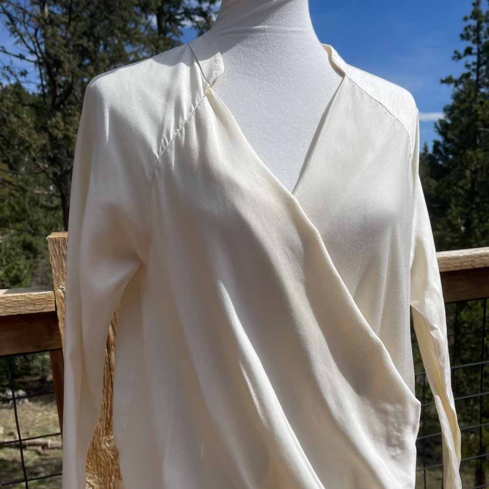 James Perse Raglan Wrap top. Size 1